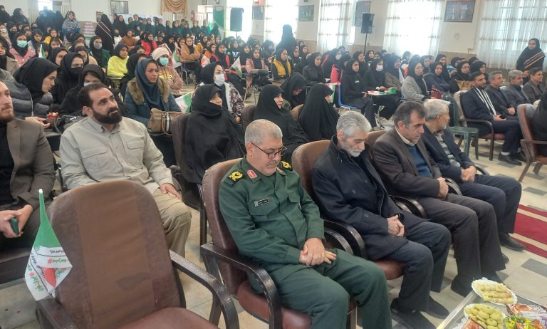 به فرموده مقام معظم رهبری؛ امروز زنده نگه داشتن یاد شهدا کمتر از شهادت نیست.