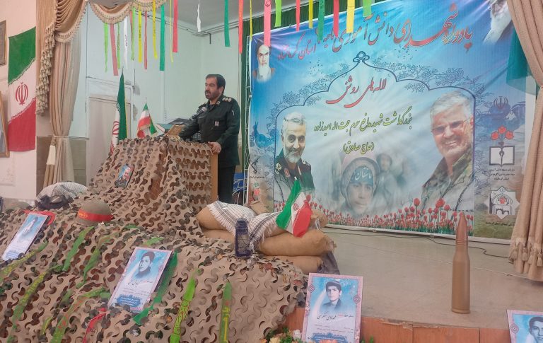 جوانان مخاطبان اصلی بیانیه گام دوم انقلاب هستند