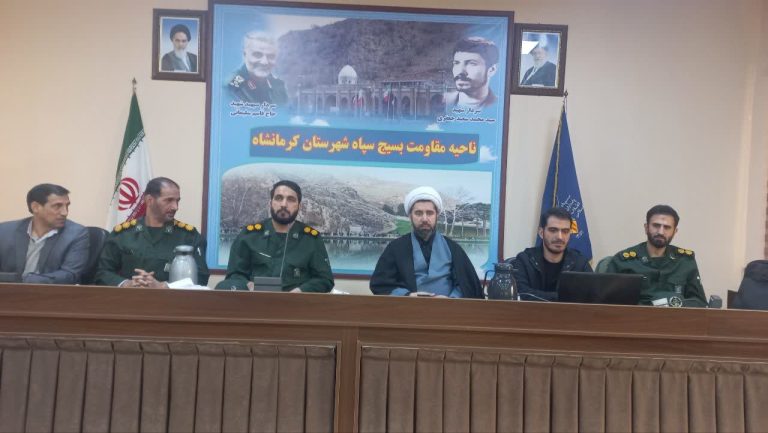 دشمنان انقلاب اسلامی تحقق وعده های خود را به گور خواند برد.