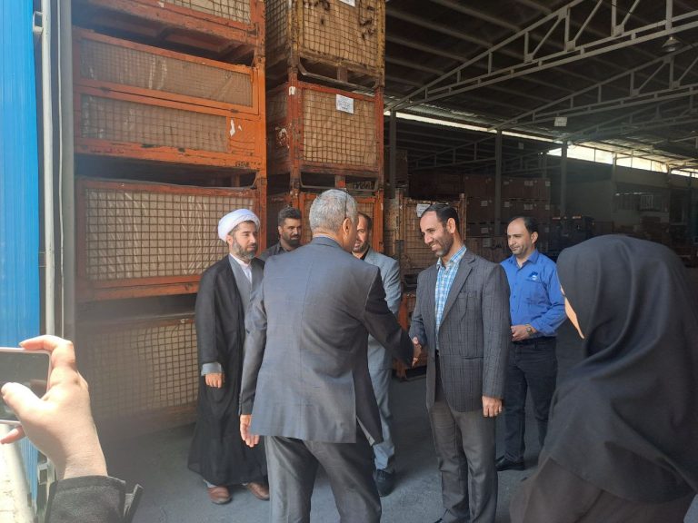 تجلیل از خدمات کارگران کرمانشاهی