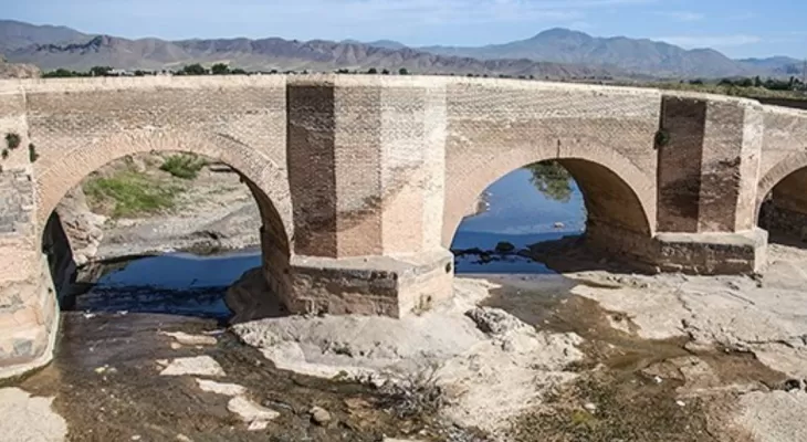 پلهای کرمانشاه یادگار دوران هخامنشی و ساسانی