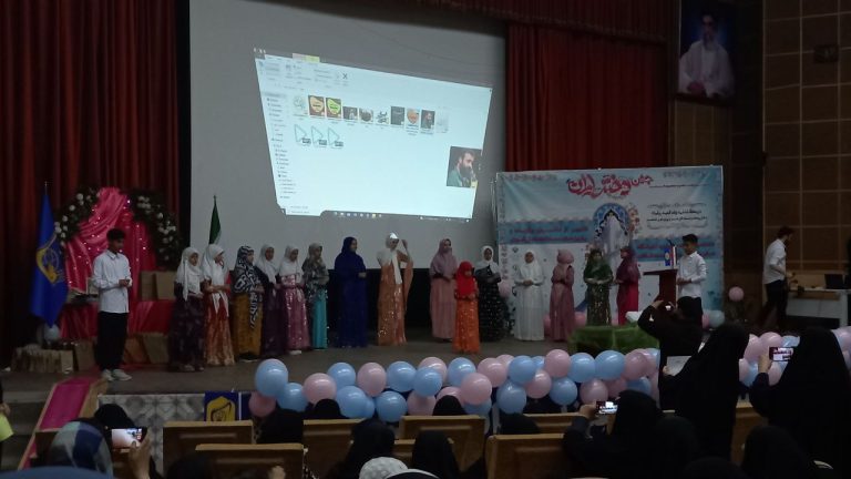 مراسم بزرگداشت روز دختر در کرمانشاه برگزار شد.