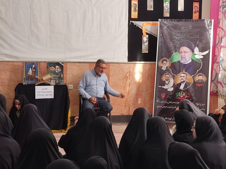 نشست جهاد تبیین در کرمانشاه برگزار شد.