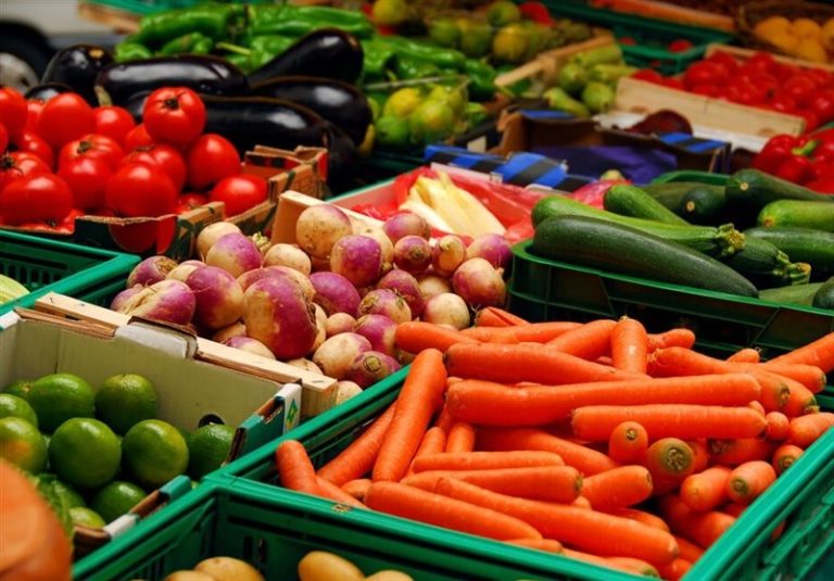 جلوگیری از خروج محصولات کشاورزی فراوری نشده از کرمانشاه