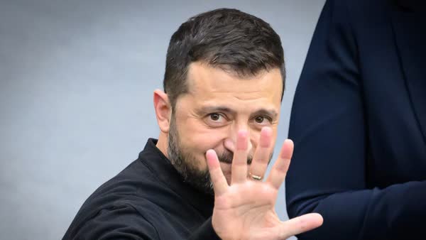 گمانهزنی پوتین درباره زمان پایان «پروژه زلنسکی» برای غرب