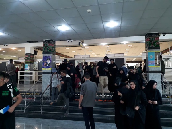 مرز خسروی به روزهای شلوغی رسید؛ ثبت تردد ۷۴ هزار زائر در یک روز