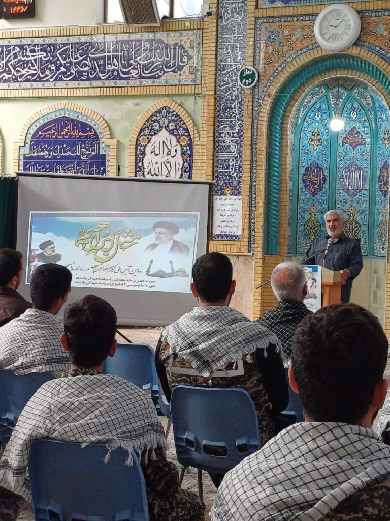 دومین آیین تجلیل از فعالان مسجد در کرمانشاه برگزار شد