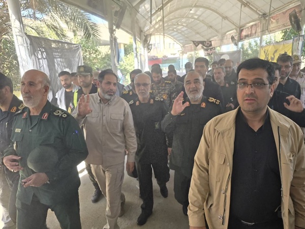 بازدید سردار سلامی از مرز خسروی