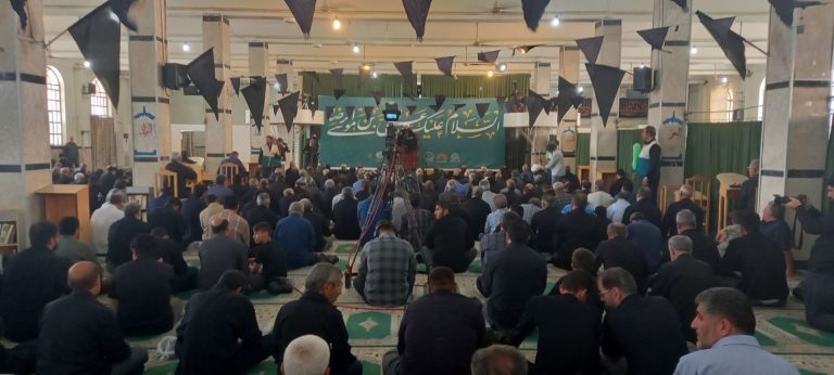 اجتماع بزرگ امام رضایی ها در کرمانشاه برگزار شد.