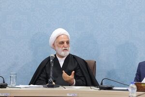 برای خدمت به مردم باید جهاد کنیم/ از الزامات وفاق، التزام به قانون است