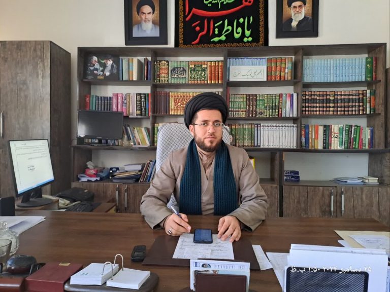 حماسه ۹ دی فرصتی برای روشنگری و مقابله با تحریف و روایتهای نادرست است.