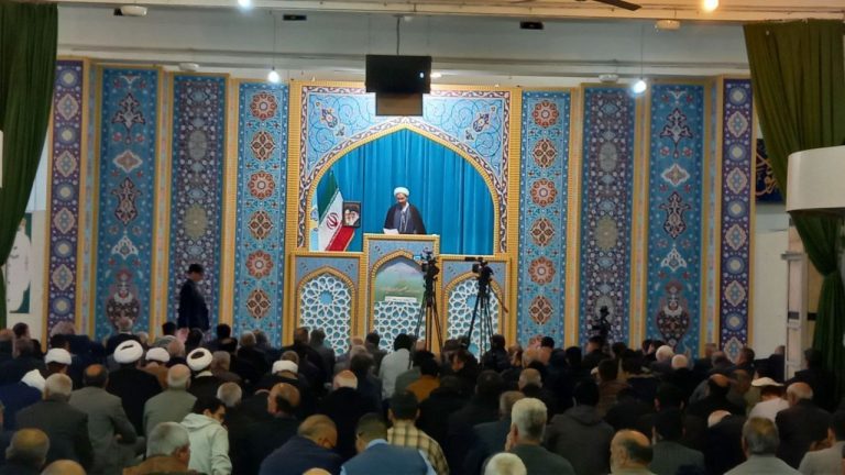 نام مادر دوعالم حضرت فاطمه زهرا در مشام جانمان پیچیده است