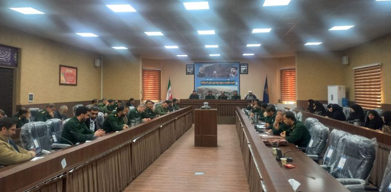 دهه فجر خاستگاه ارزشهای اسلامی و مقطع رهایی ملت ایران است