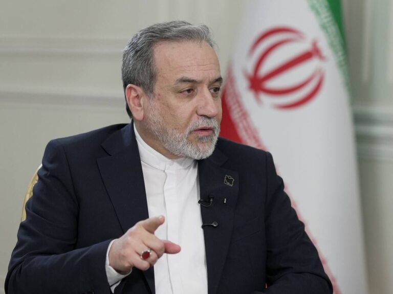 تشریح دستور کار ژنو توسط وزیر امور خارجه؛ ابتکارات واقعی برای توافقی عادلانه و تسلیم نشدن