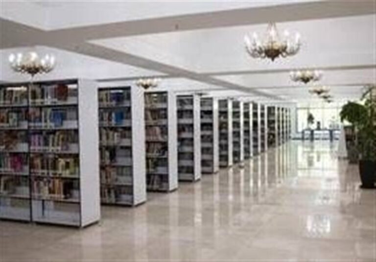 کتابخانه و دانشگاه رازی برای توسعه فرهنگ مطالعه همپیمان شدند